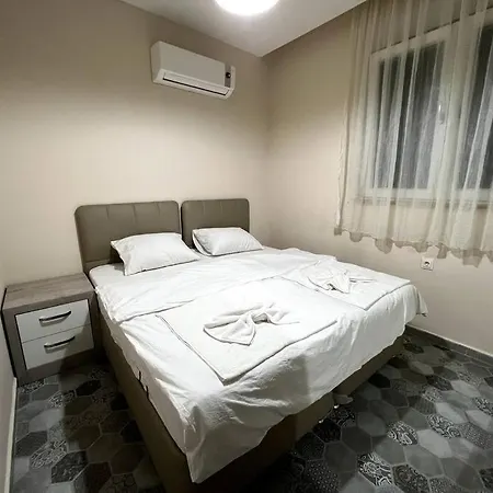 Basement Floor, Merkezi, Erasta Mall Karsisi '21' 安塔利亚